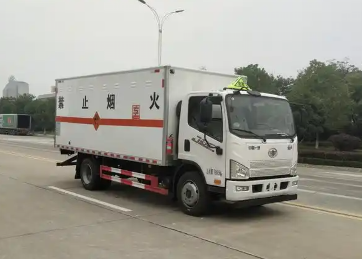 罗田爆破器材运输车可以上高速吗？